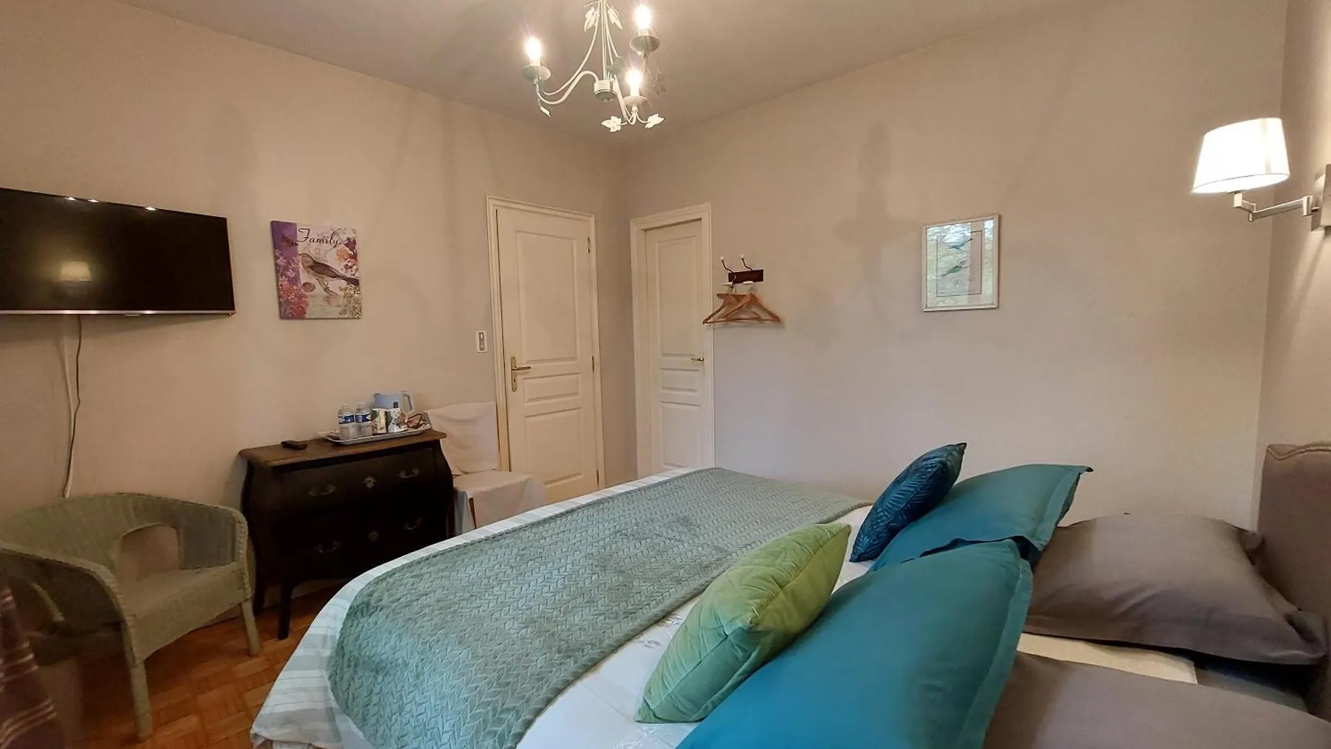 Panzió La Maison De Marie, Au Coeur De La Campagne Avec Table D'Hotes Sur Reservation Kérien