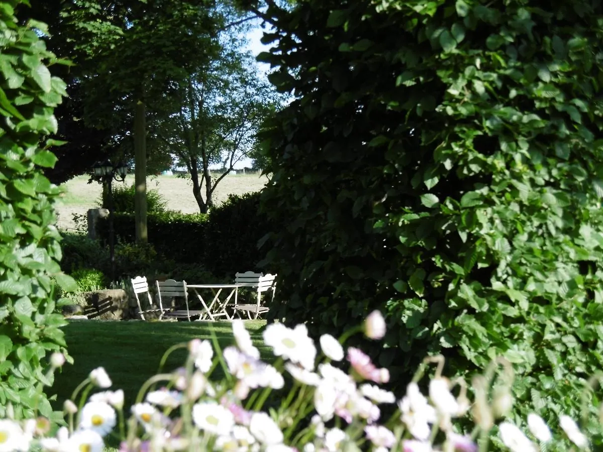 La Maison De Marie, Au Coeur De La Campagne Avec Table D'Hotes Sur Reservation Kérien Panzió